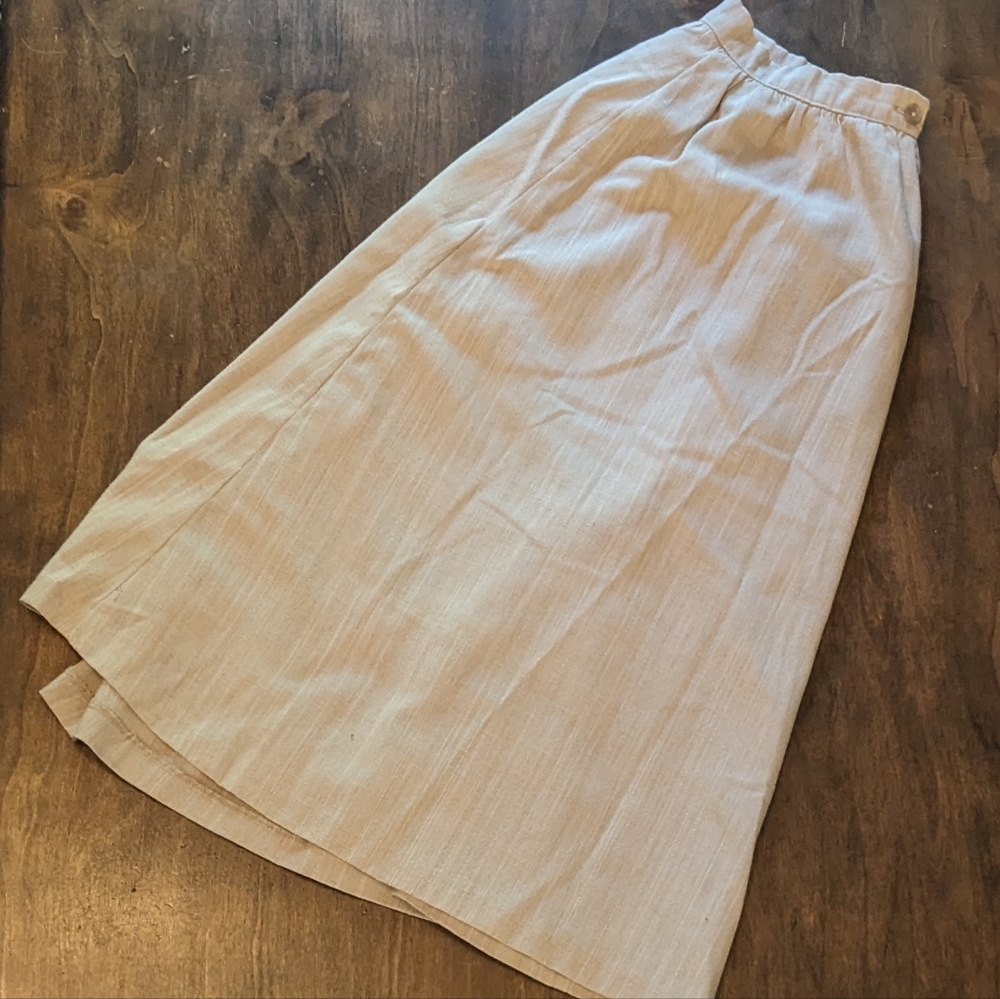 Cream/Tan Midi Skirt MEDIUM